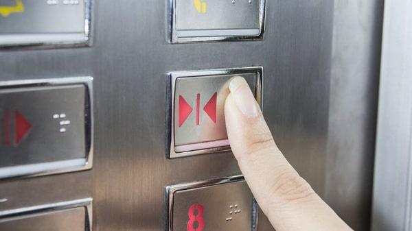 طای تراول تایم آسانسور