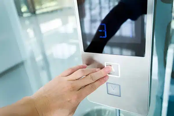 خطای ope2 درایو آسانسور و نحوه رفع آن خطای ope2 درایو آسانسور و نحوه رفع آن