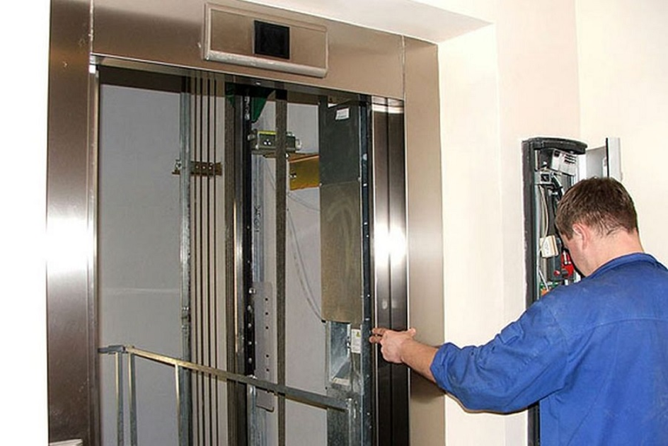 خطای EF در آسانسور