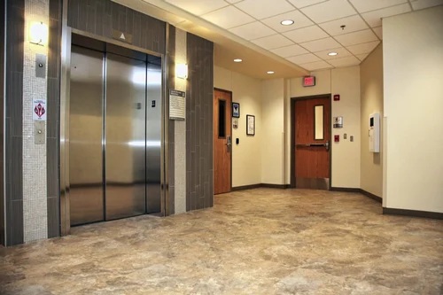 علت پایین رفتن کابین آسانسور