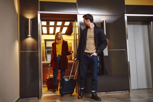 فضای لازم برای آسانسور دو نفره